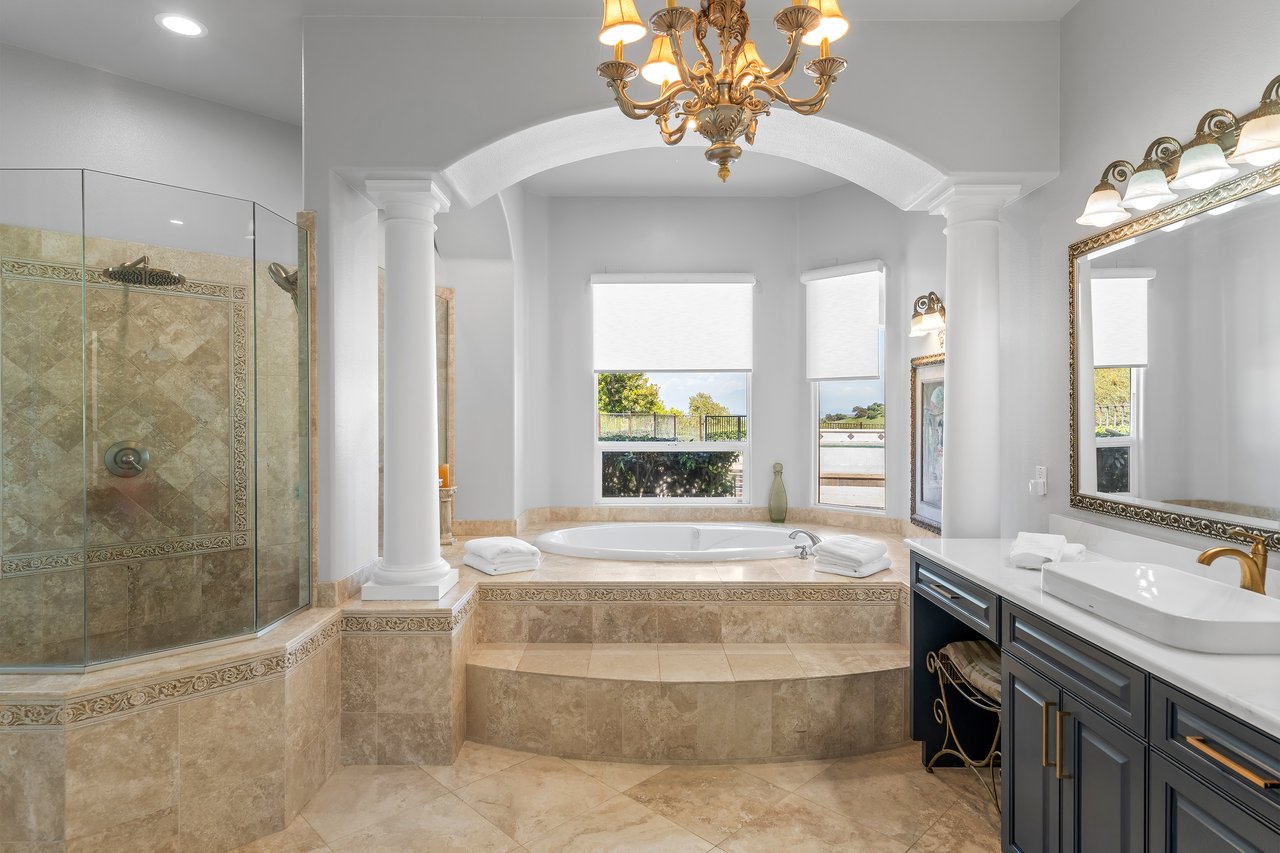 41653 Oak Trail Court