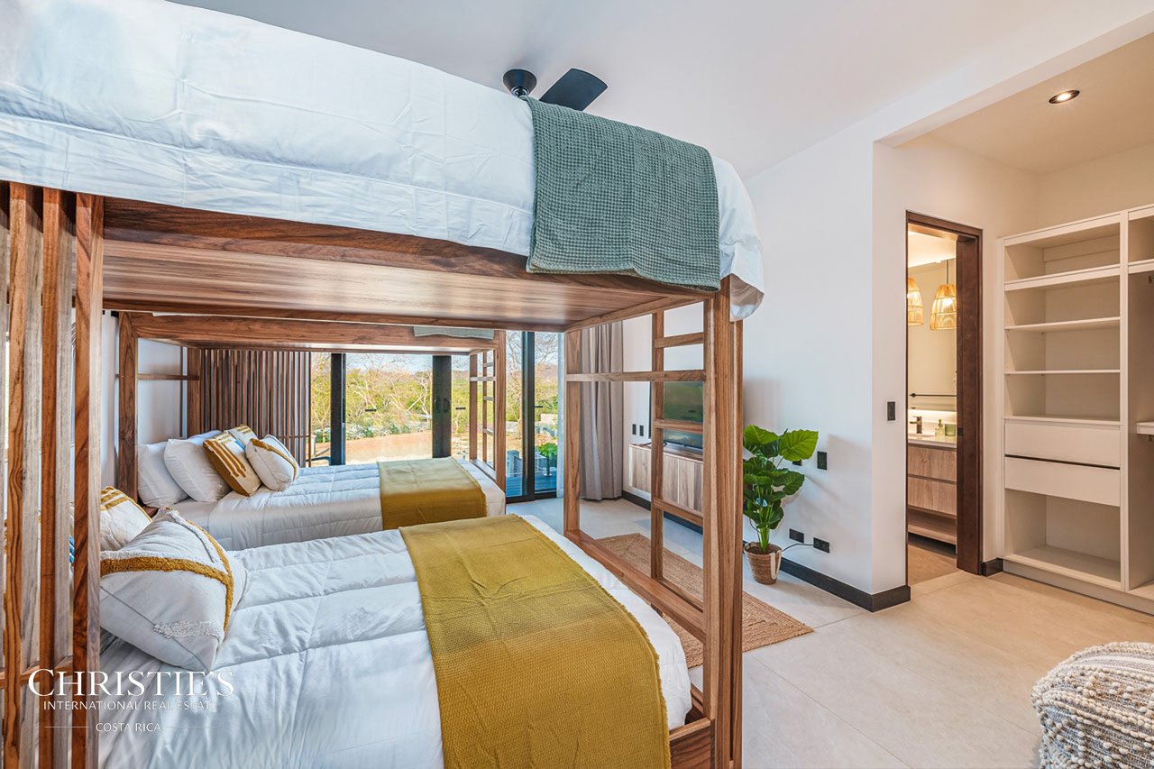 Modern Luxury Villa with Panoramic Ocean Views in Tamarindo - Villa Brisas del Mar