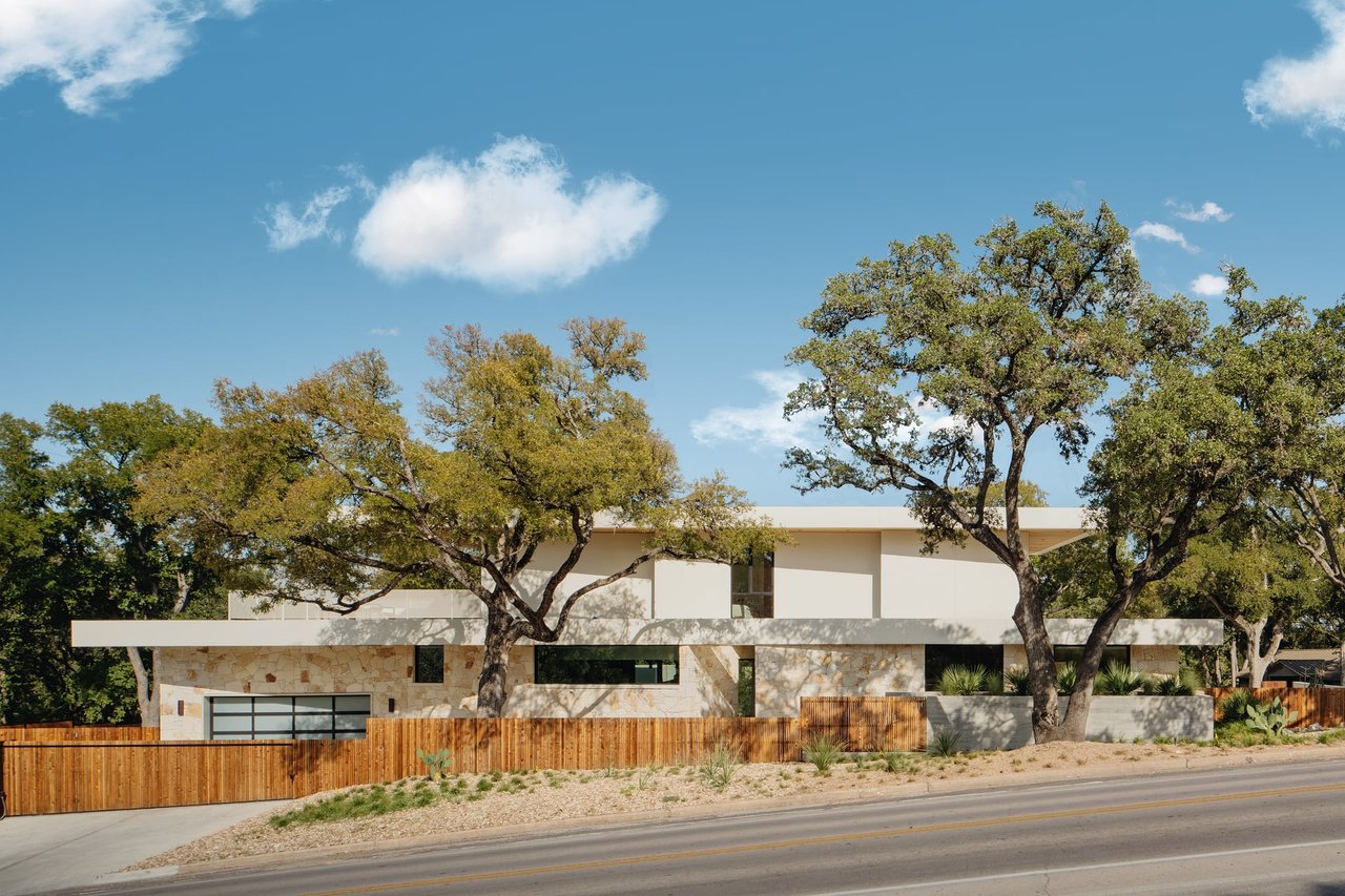 2702 Rockingham Drive