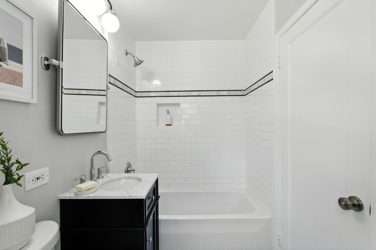 792 Bond Way, Mountain View