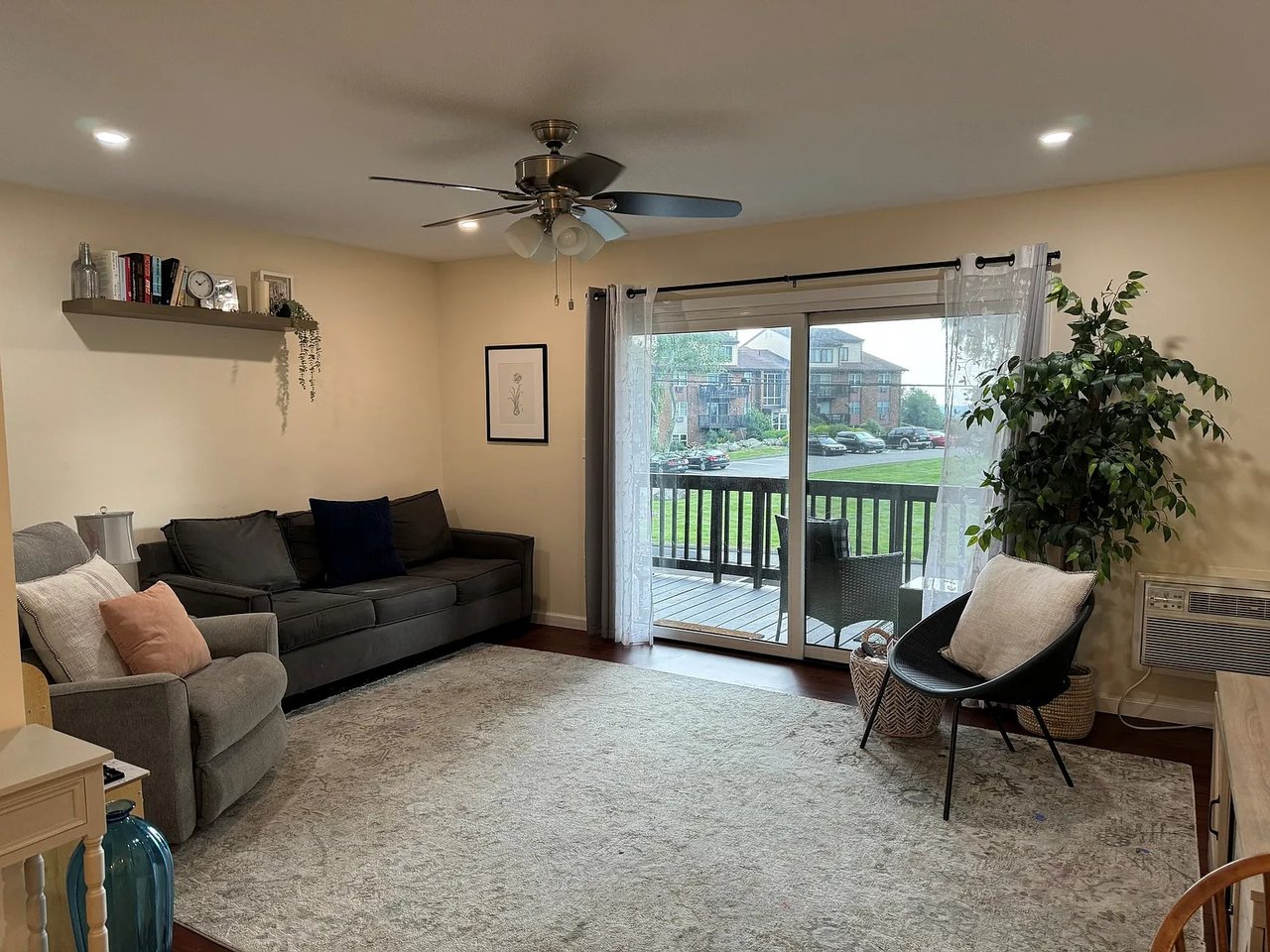 106 Balance Rock Rd APT 14