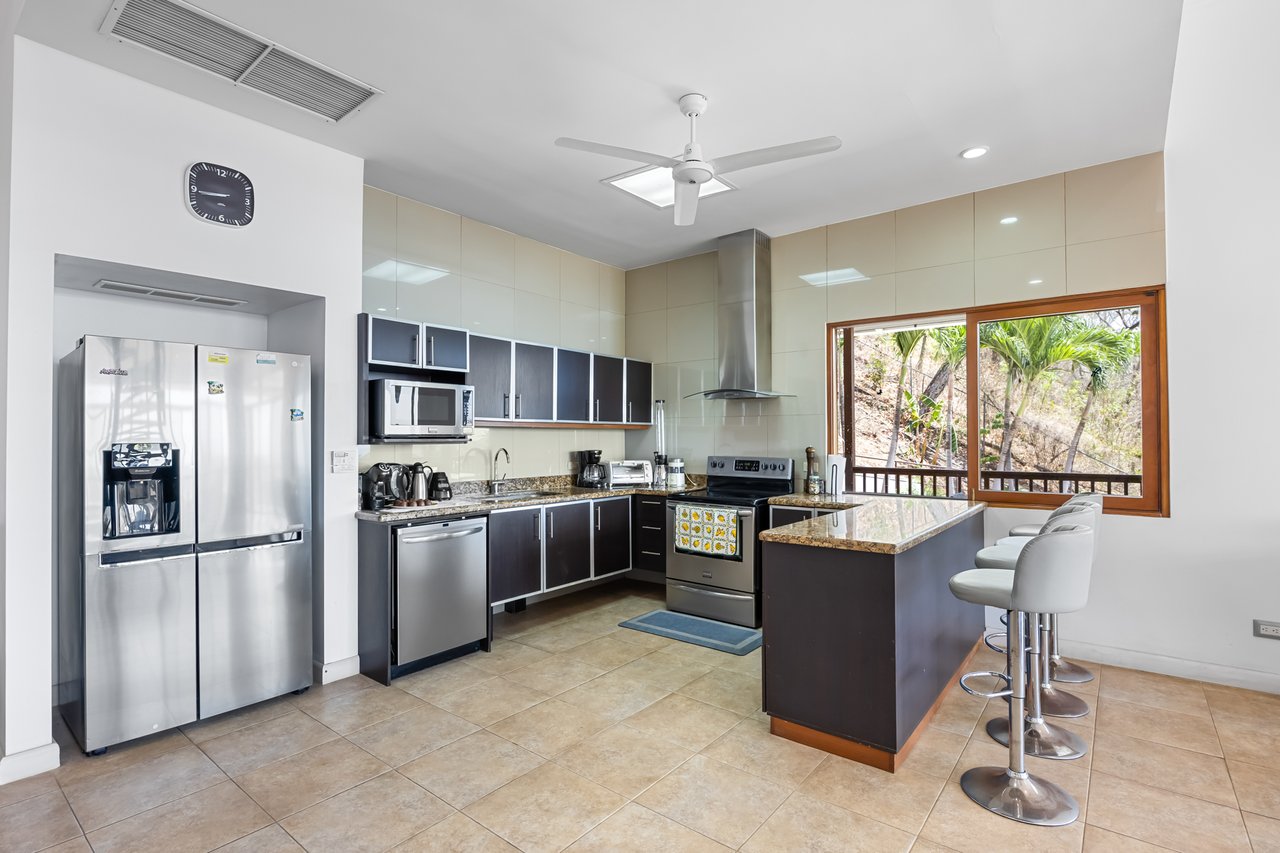 Casa Veranera & Bonus Lot | Elegant 7-Bedroom Coastal Estate with Ocean Views Steps from Playa Flamingo