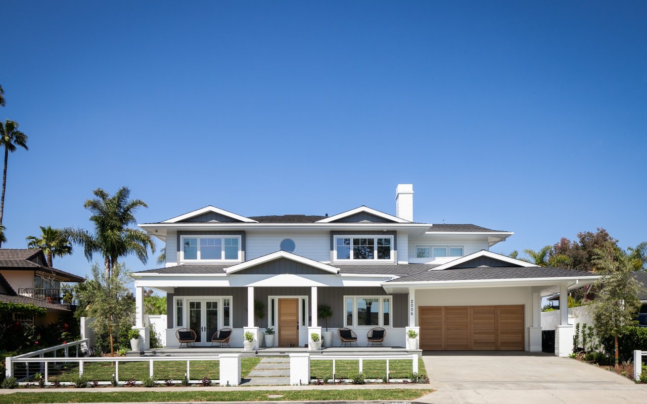 2006 Leeward Ln