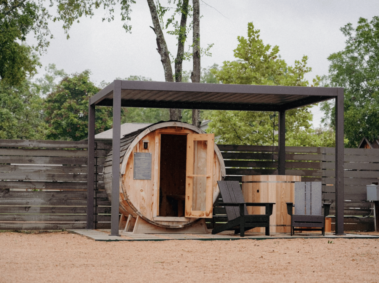 CAMP COMFORT