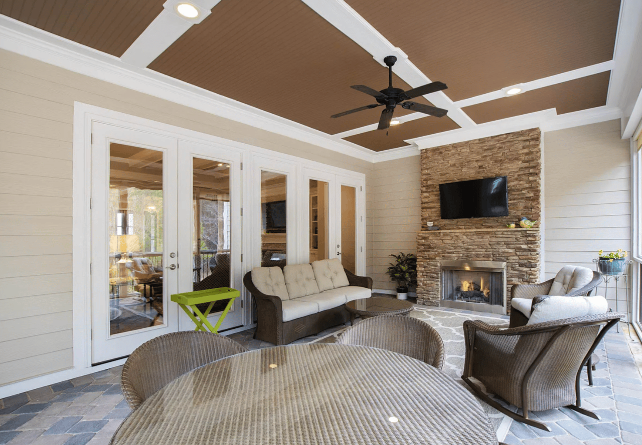 516 Nickel Creek Cir