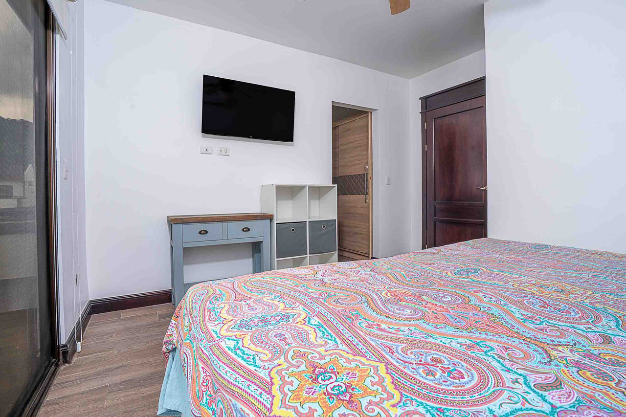 El Sandal #9 | 3 Bedroom Townhome, 10 Mins to the Beach - Seller Financing Available!