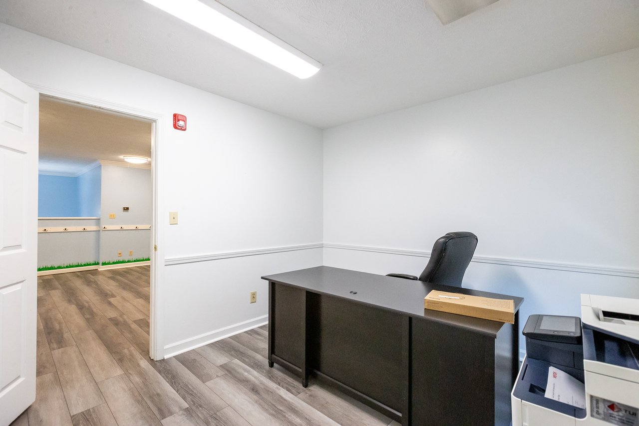 Why This Commercial Property for Sale in Indianapolis Represents a Rare Owner-User Opportunity in a High-Growth Corridor