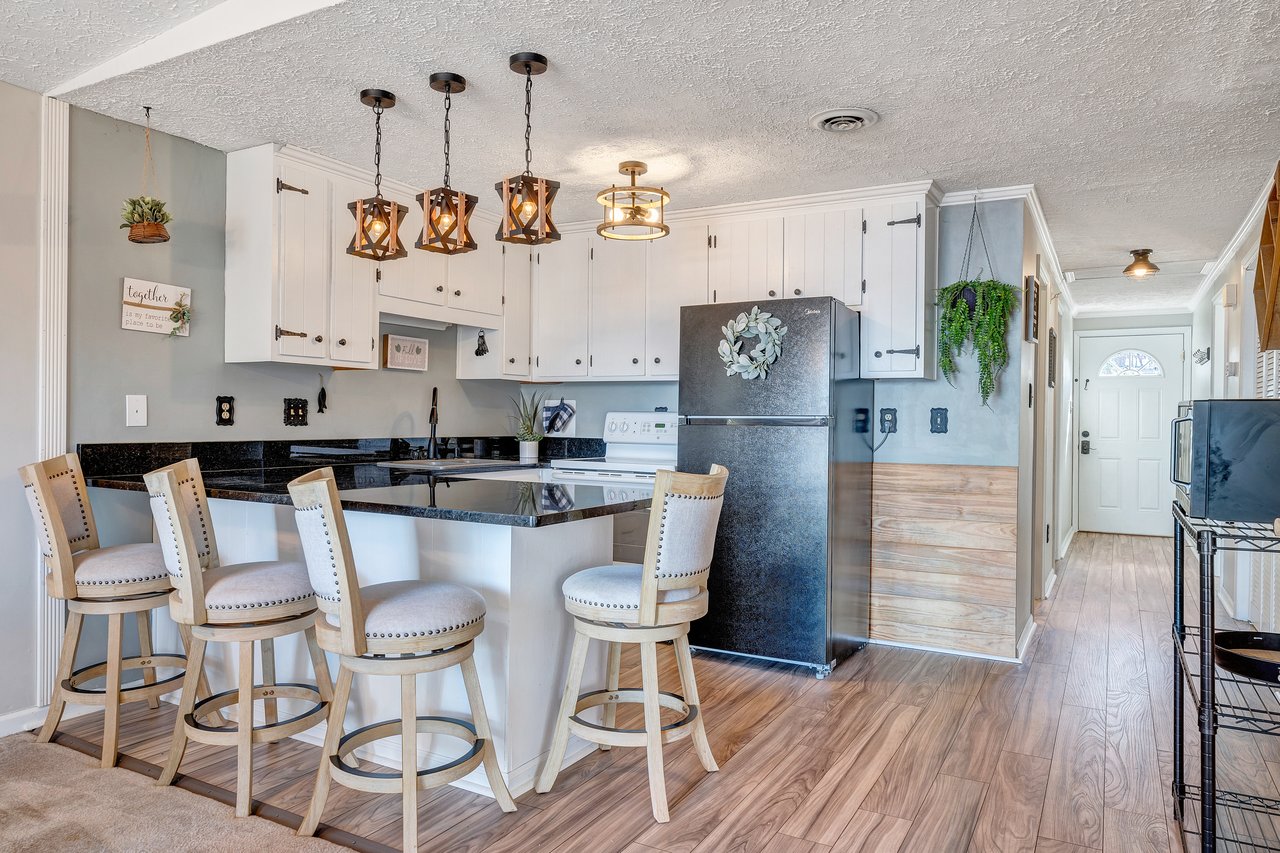 1111 Jefferson Dock RD