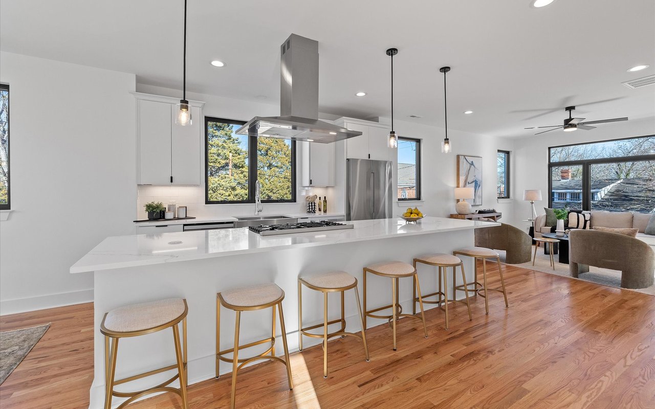 813 N Roxboro Street