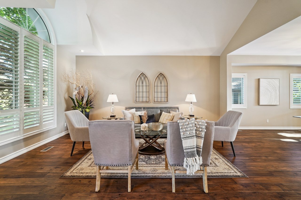 A Lifestyle Retreat in Prestigious Tyandaga Woods