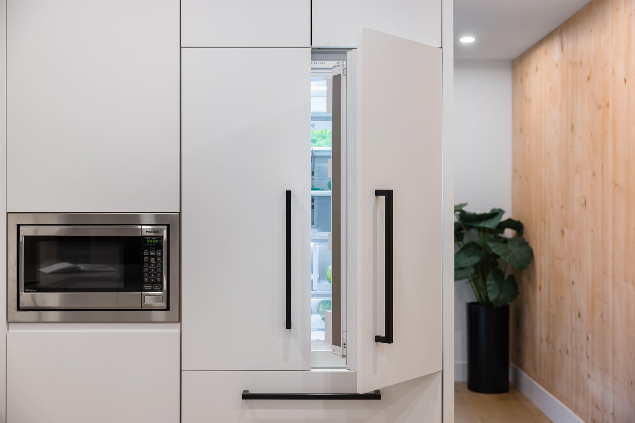 310 Salter St, #402