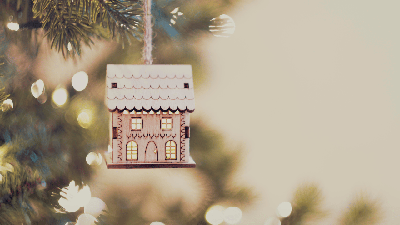 5 Reasons to Sell Your Home During the Holidays