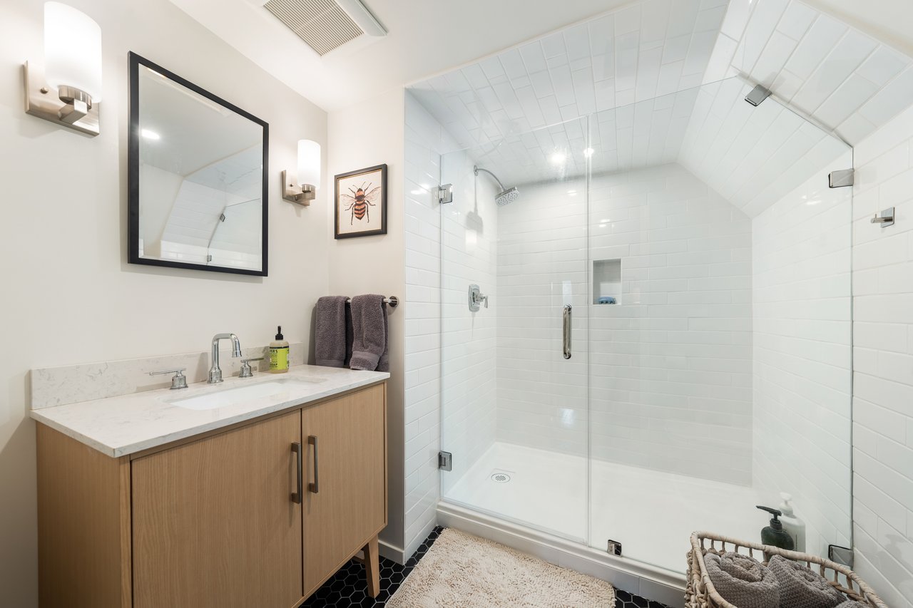 6427 Orange Street, Beverly Grove