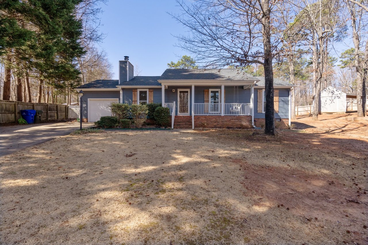  1036 Summit Dr, Greenville, SC 29609