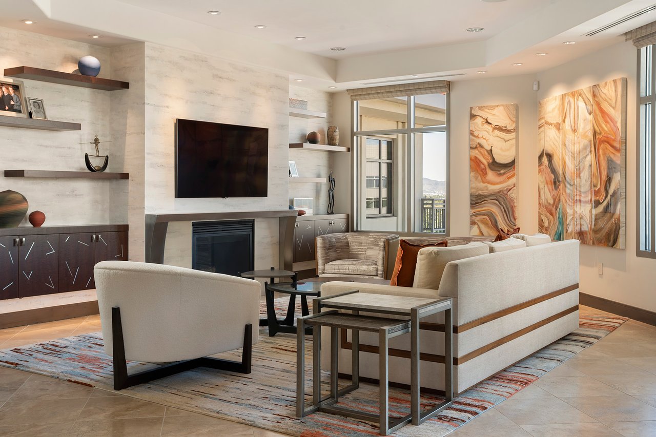 2211 E CAMELBACK Road, 1203