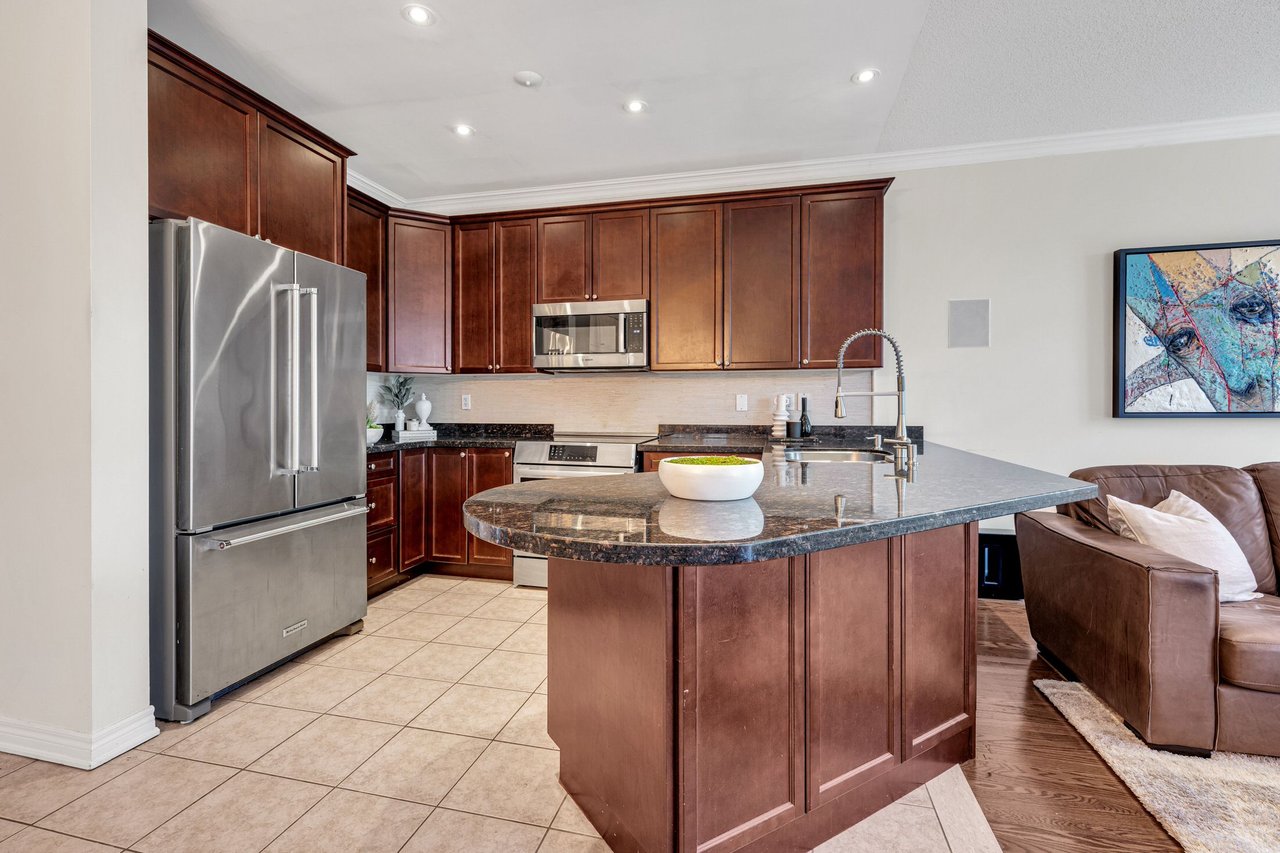 1116 Woodington Lane