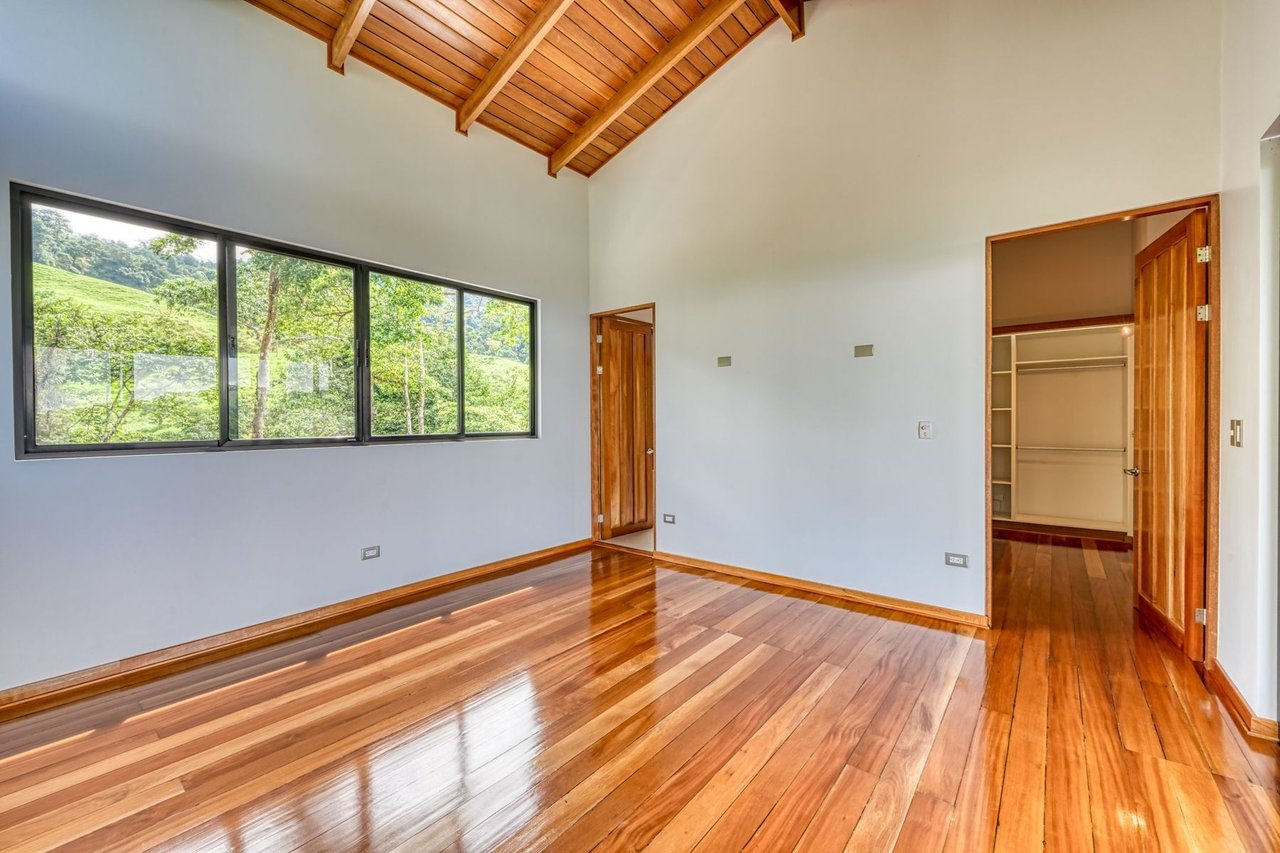 Modern Riverfront Mountain Home, Perez Zeledon, San Jose