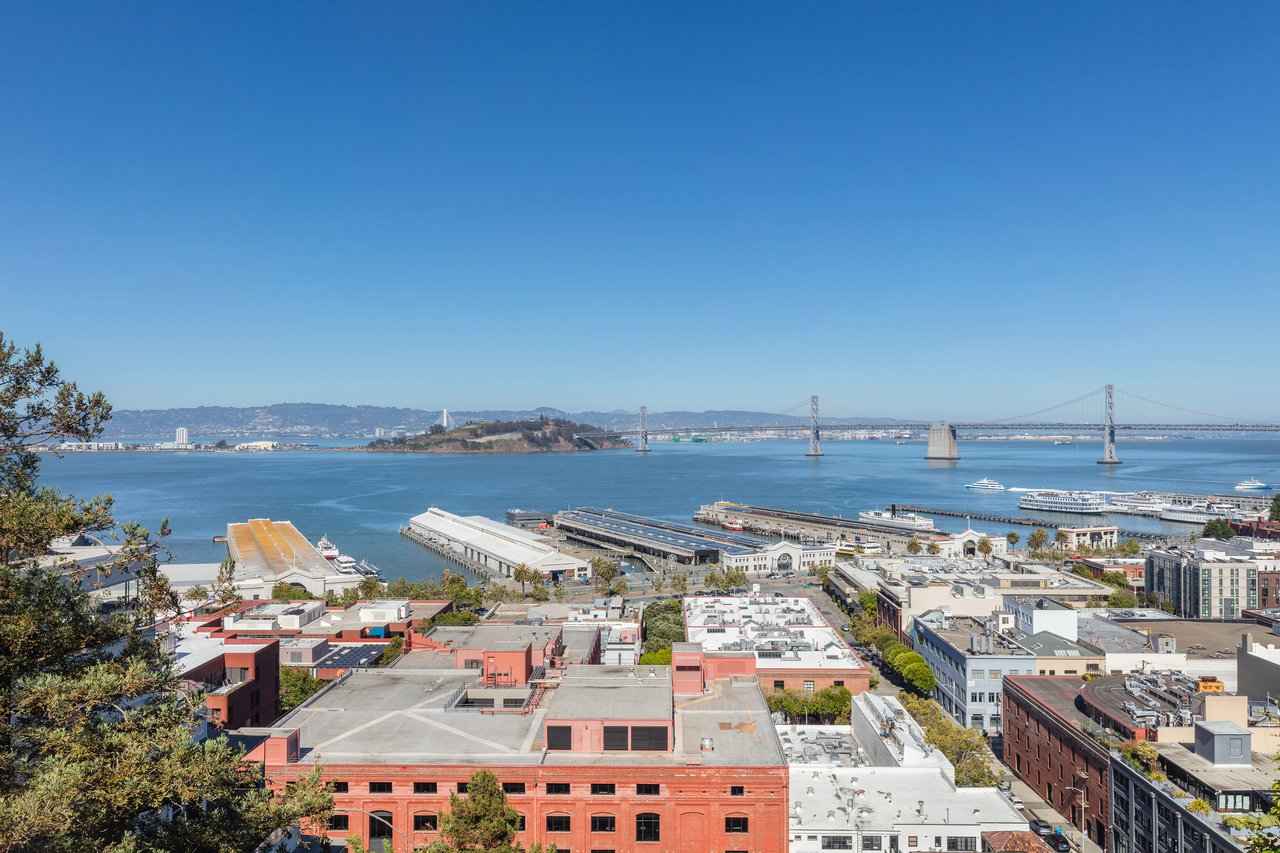 Jewel Box Home With Bridge Bay Views