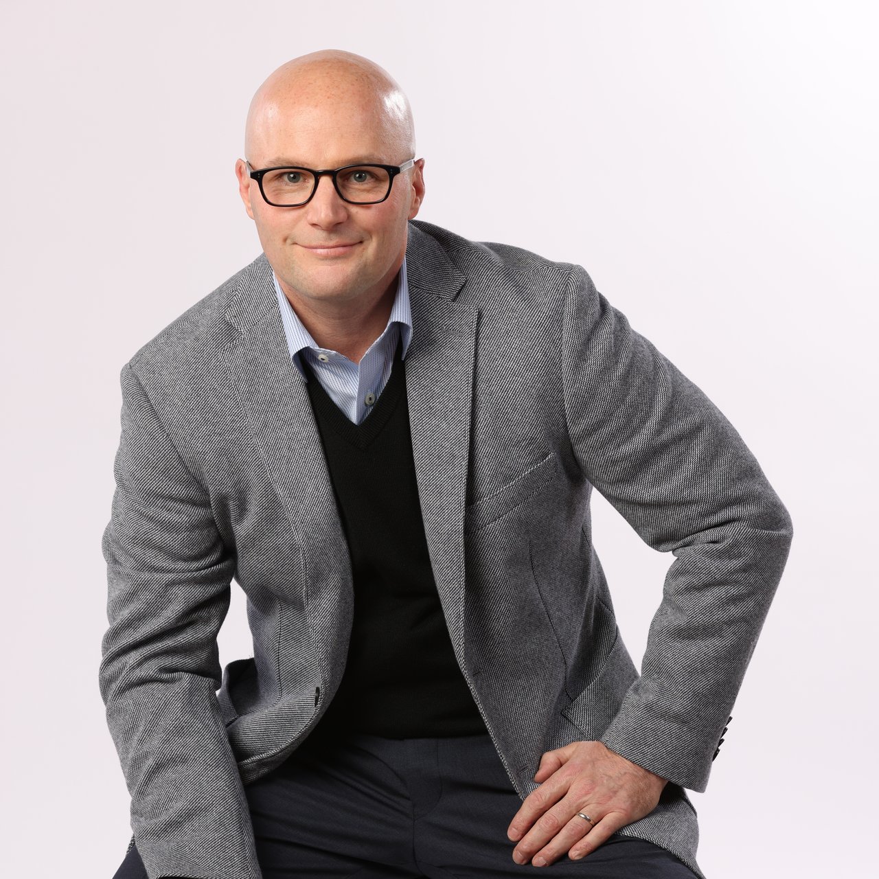 Zak Knebel River Forest, IL Real Estate Agent Headshot