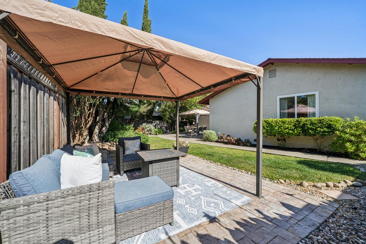 7403 Hillsdale Dr, West Pleasanton