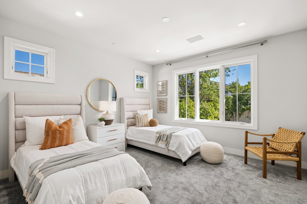 2007 Port Provence Place