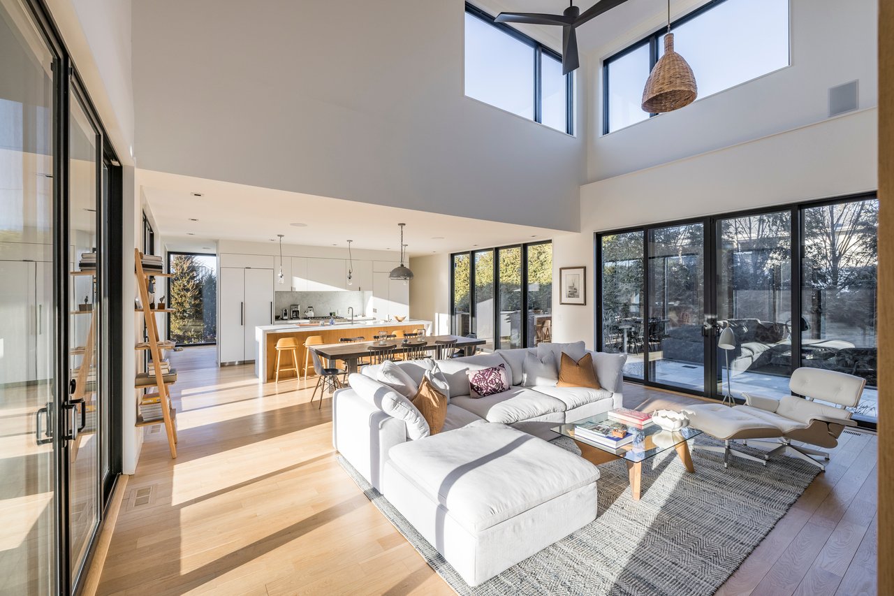 96 Benson Dr 