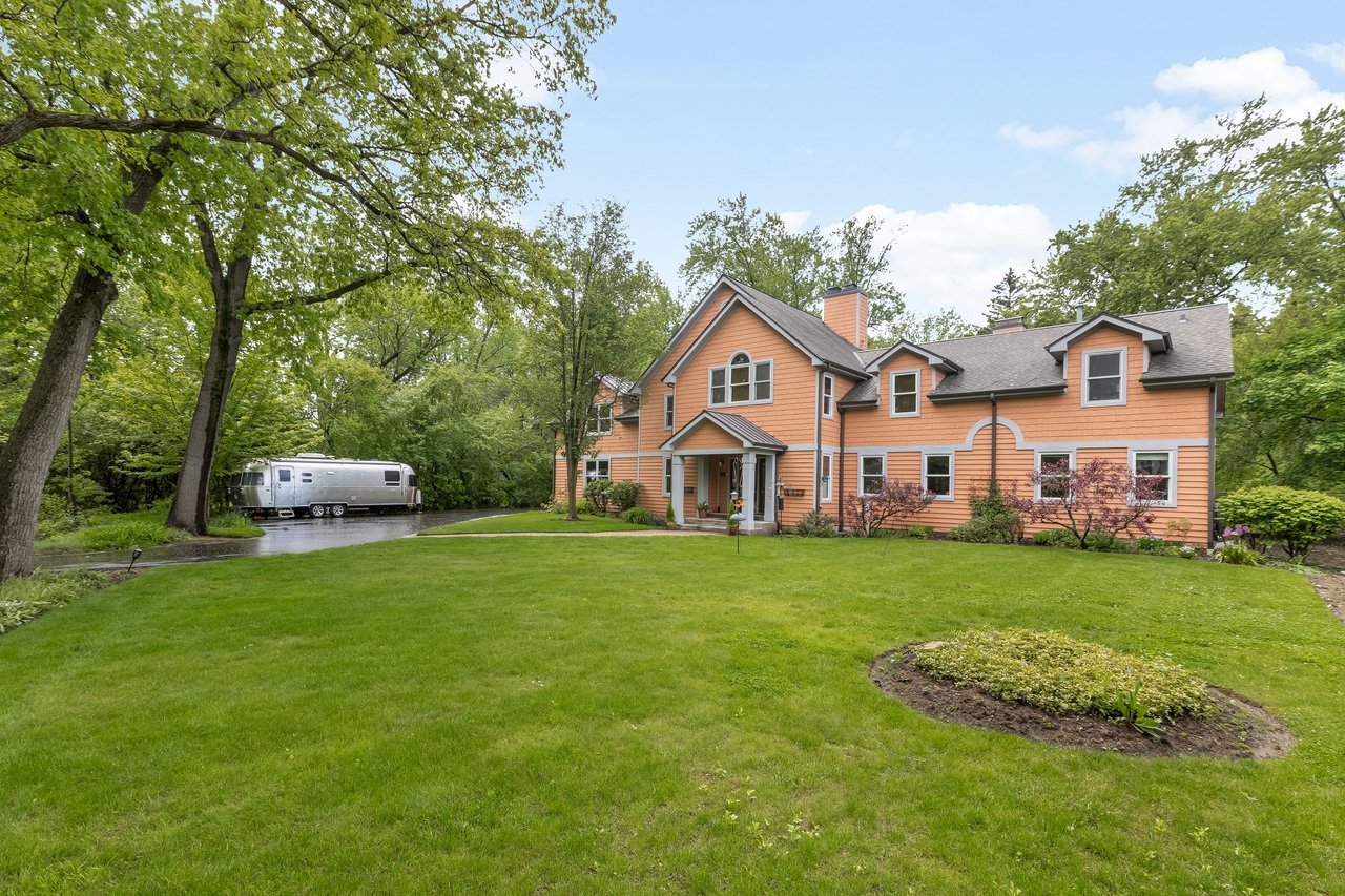 1520 Telegraph Road, Lake Forest