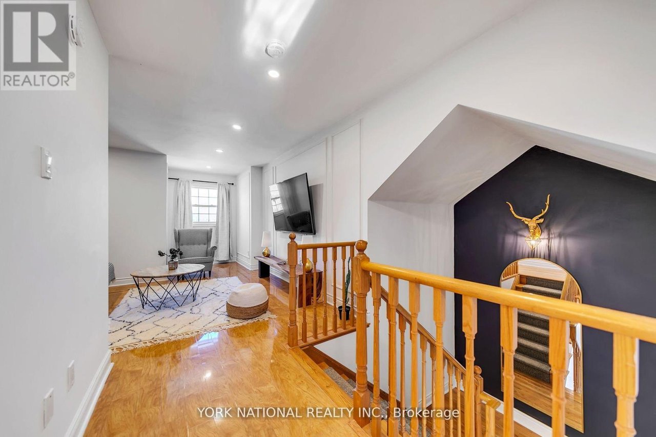 12 Loring Doolittle Ct