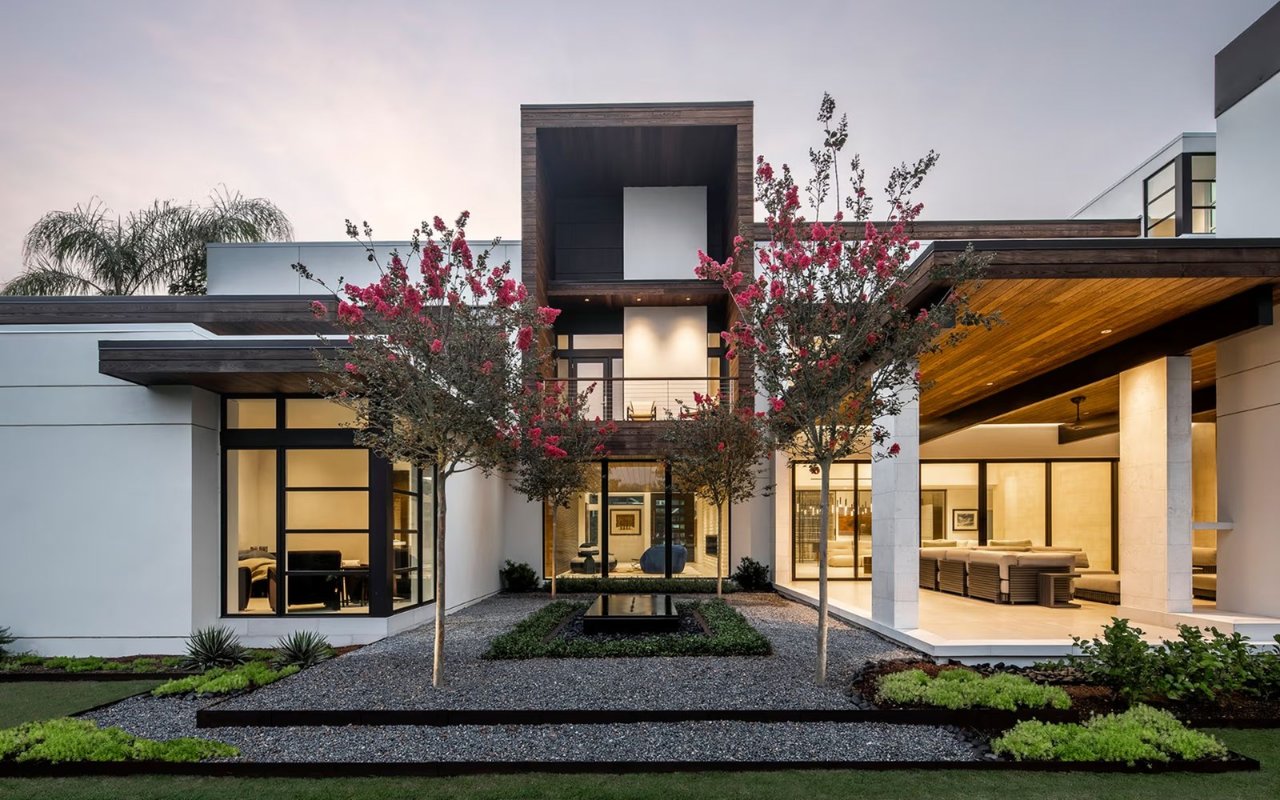 Mid-Century Magic: Why South Florida Can’t Get Enough of This Retro-Cool Style