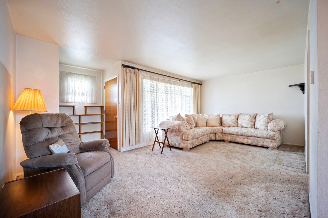 117 Everett Drive