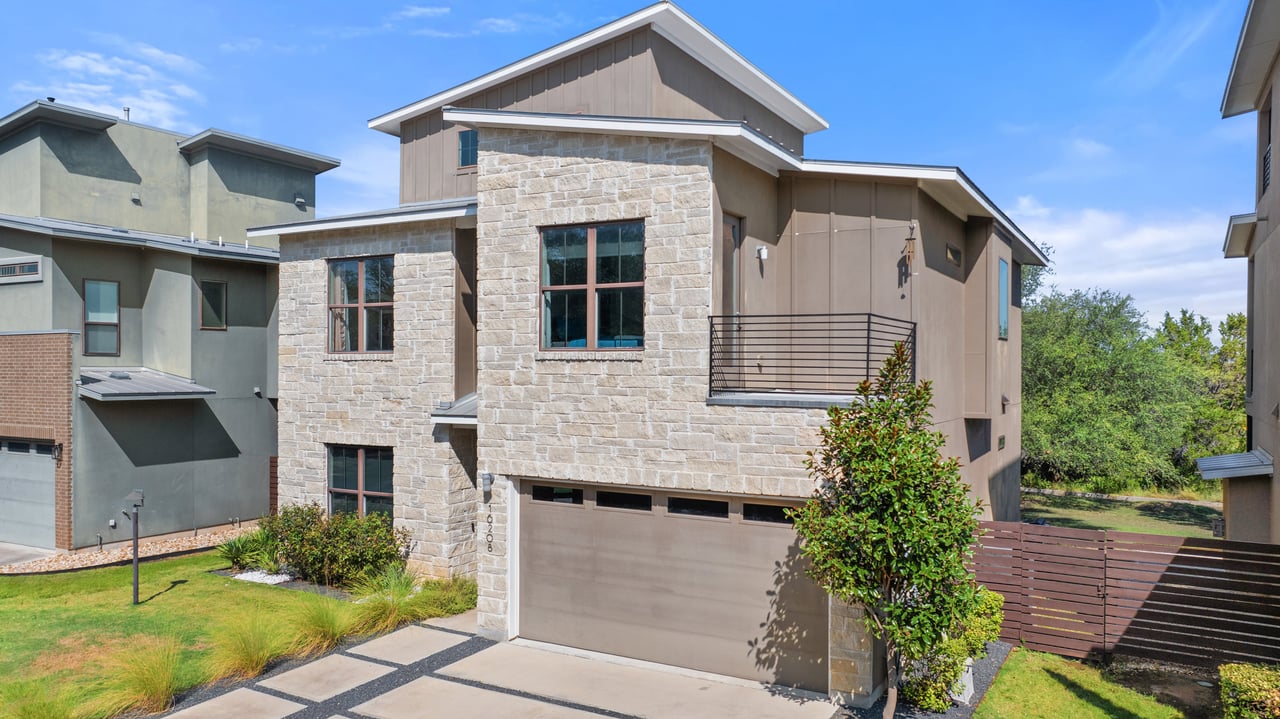 16208 Sydney Carol Ln