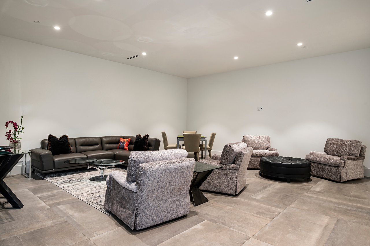 6917 E CACTUS WREN Road