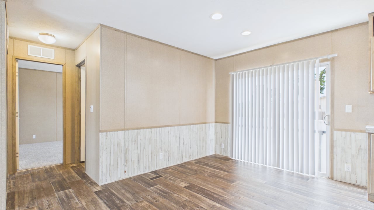 813 N Betty