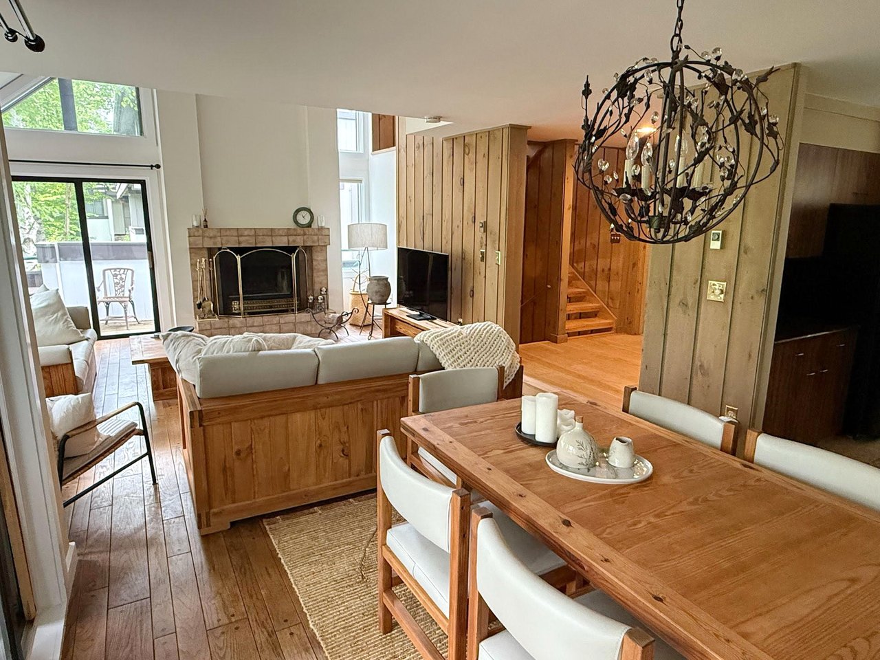 Coolidge Falls Ski Season rental with views!