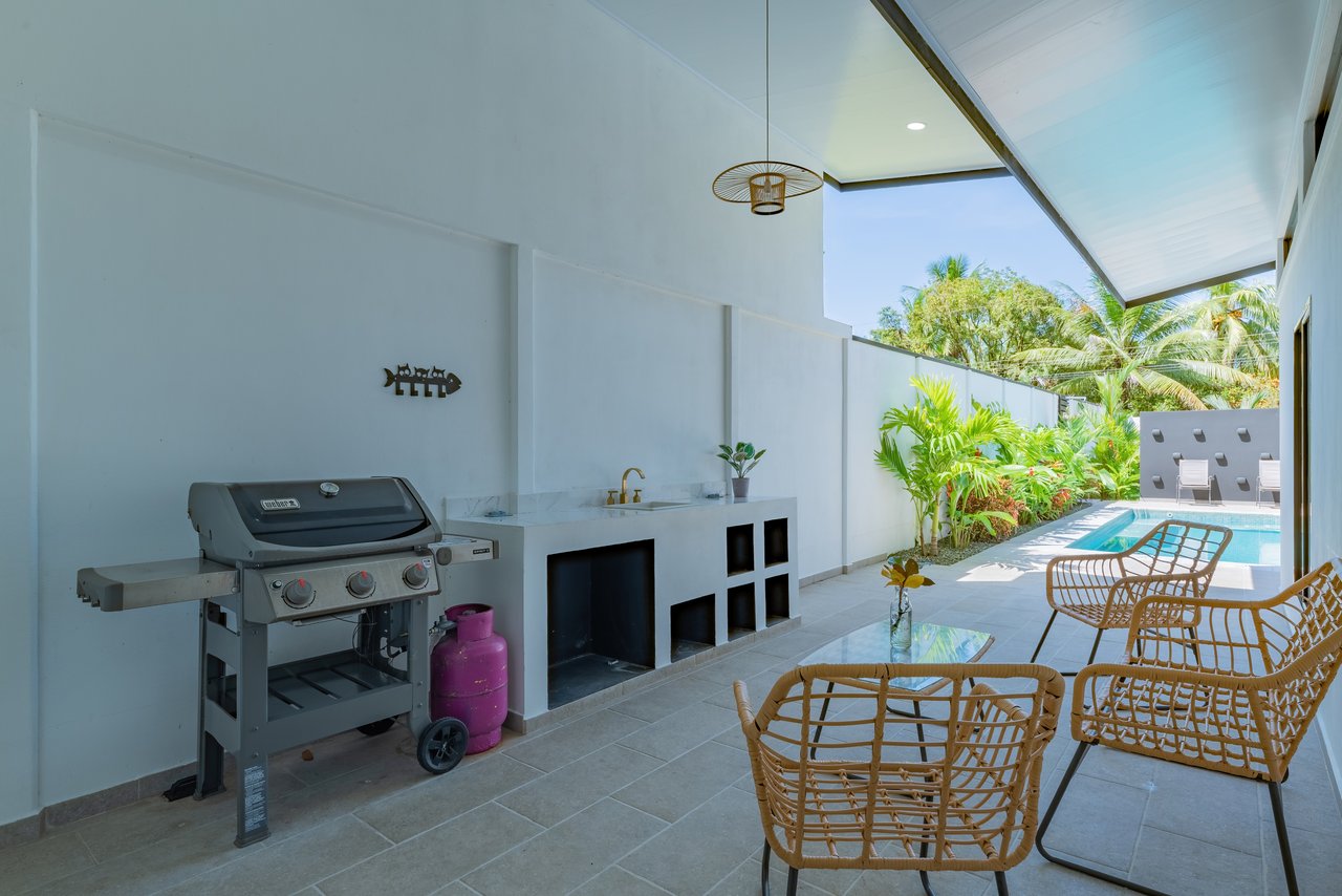 Villa Selva – Just Steps from the Chaman Beach 