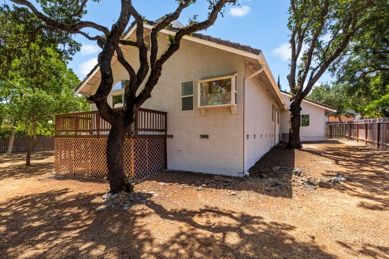 2964 Ridgeview Dr