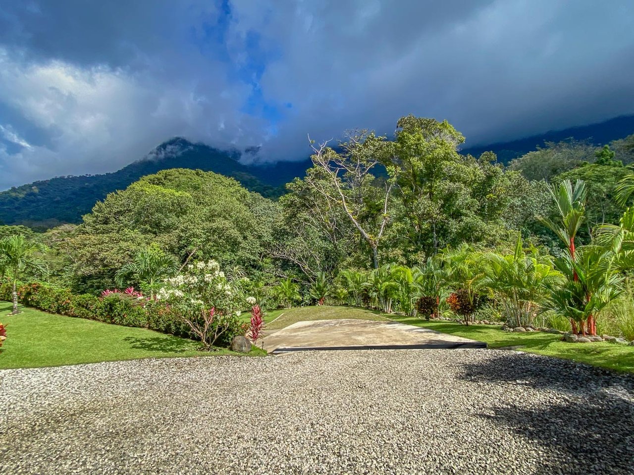 Private 2-Bed Hacienda with Ocean & Mountain Views, Pool & Development Potential in Ojochal