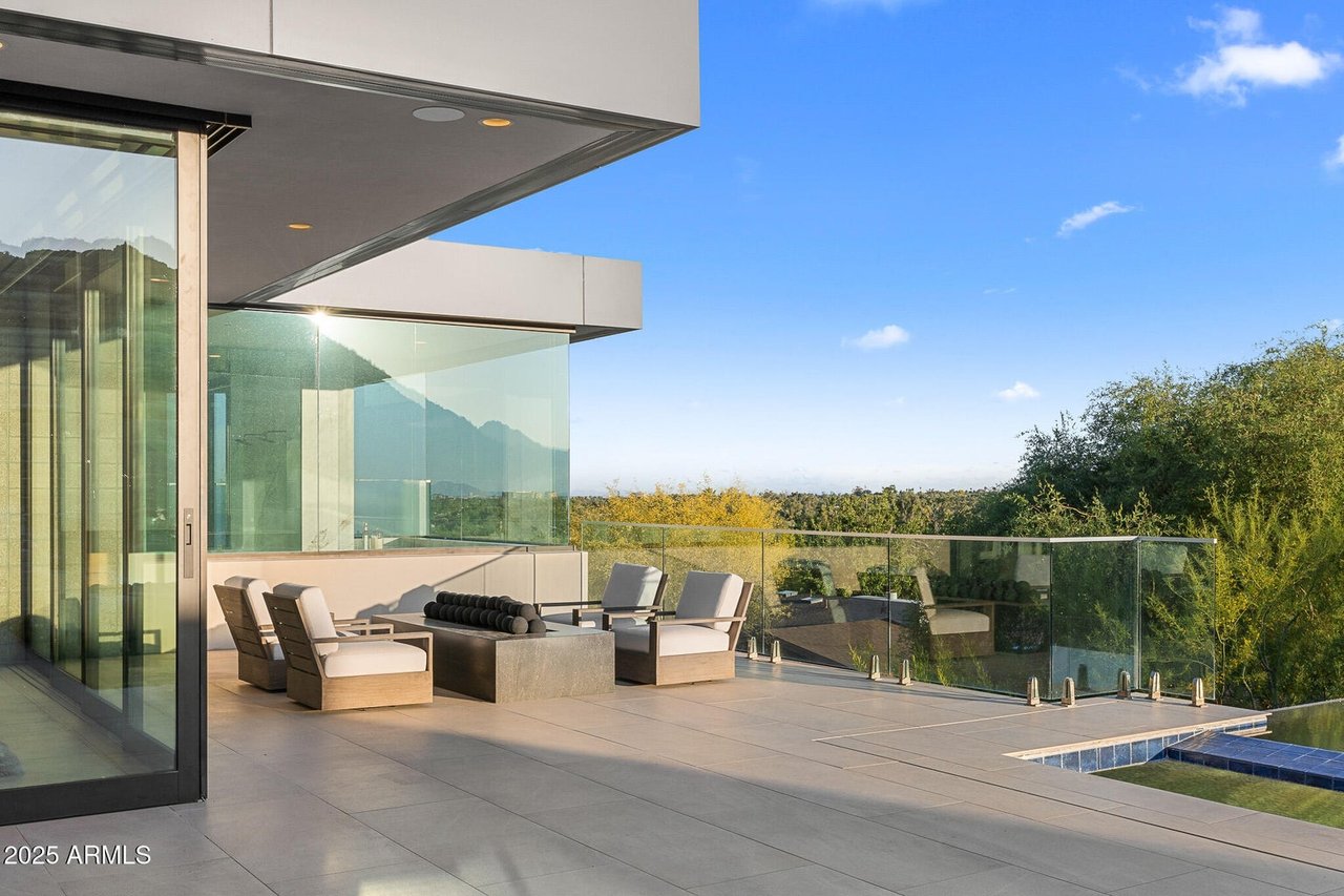 6149 E INDIAN BEND Road