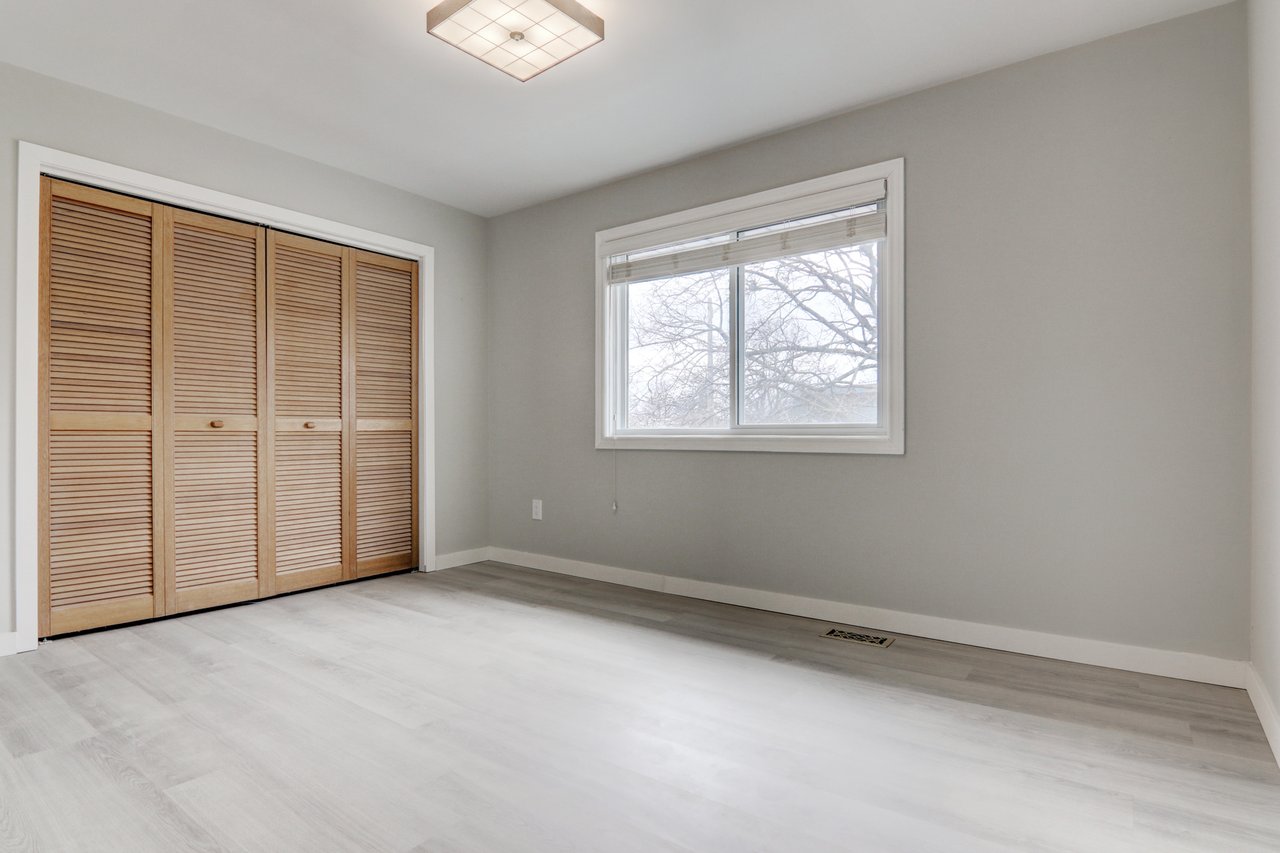 1191 Newton Road, Oakville