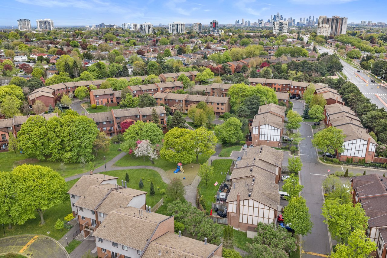 4165 Fieldgate Dr Townhouse 107