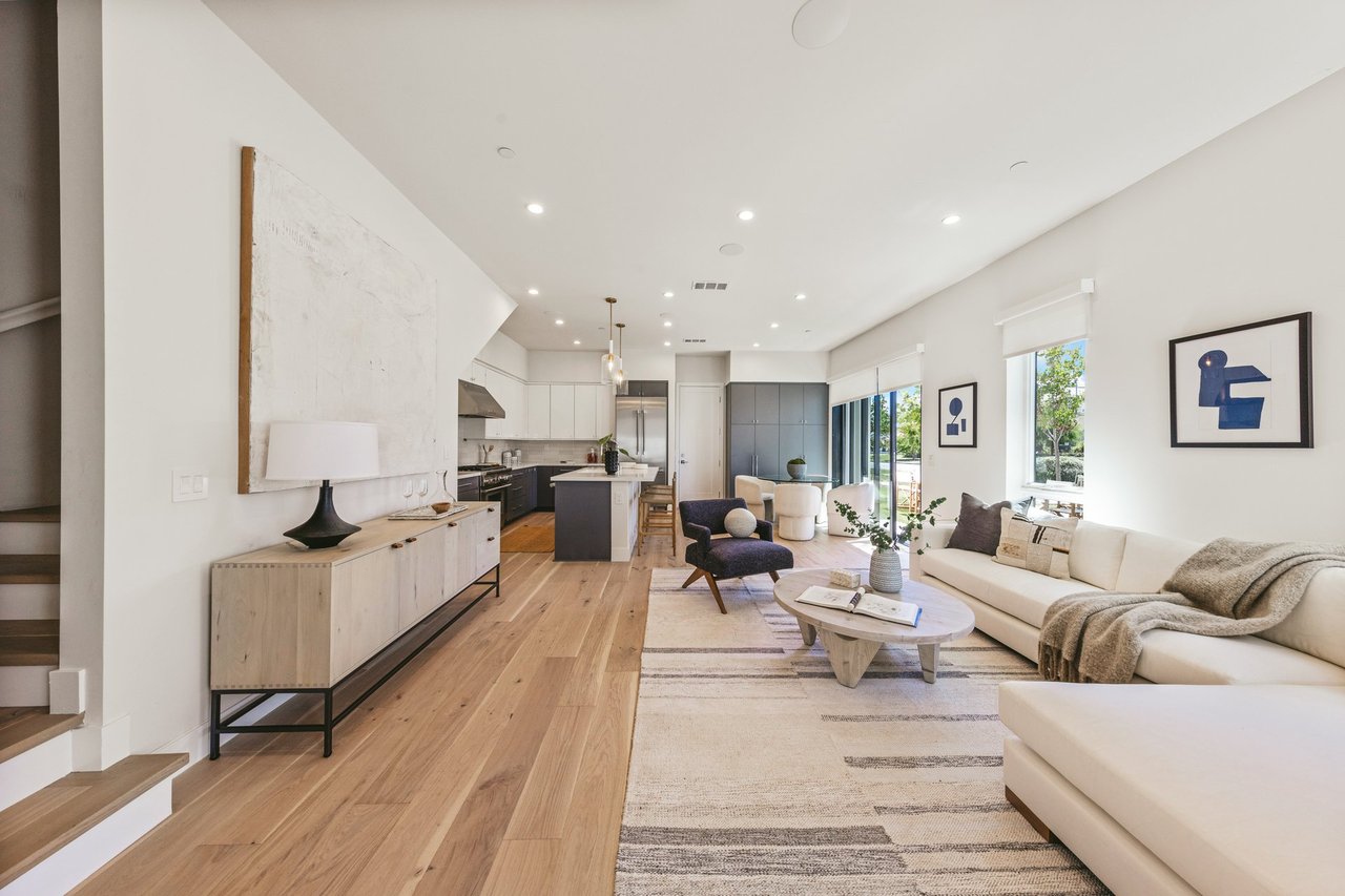 Mar Vista Collection Lot 5