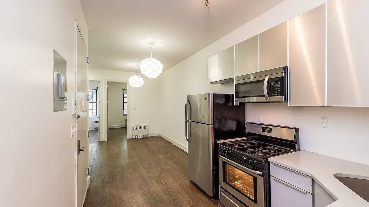 222 Suydam Street #3R