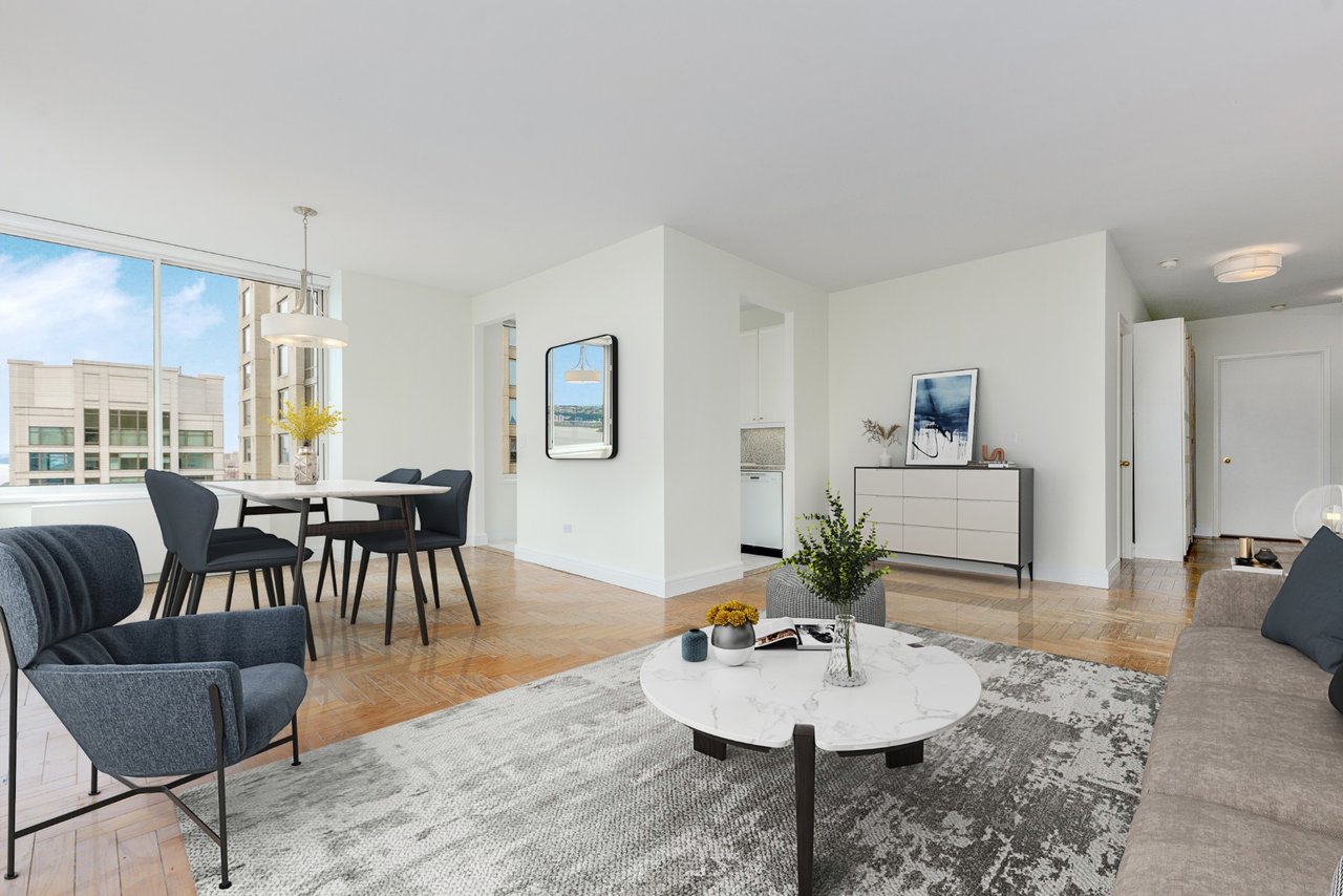 200 Riverside Boulevard, #35C