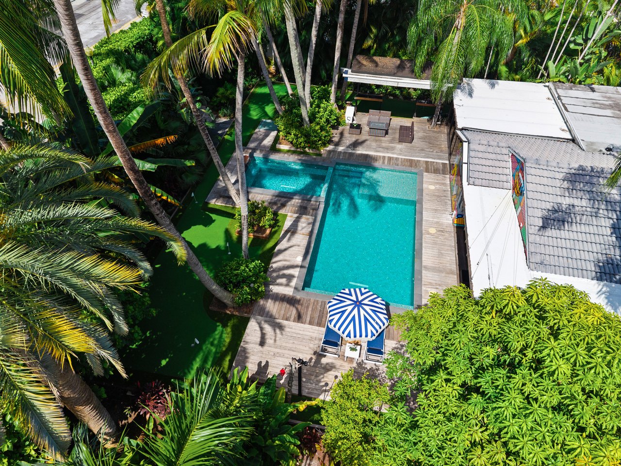238 E San Marino Drive