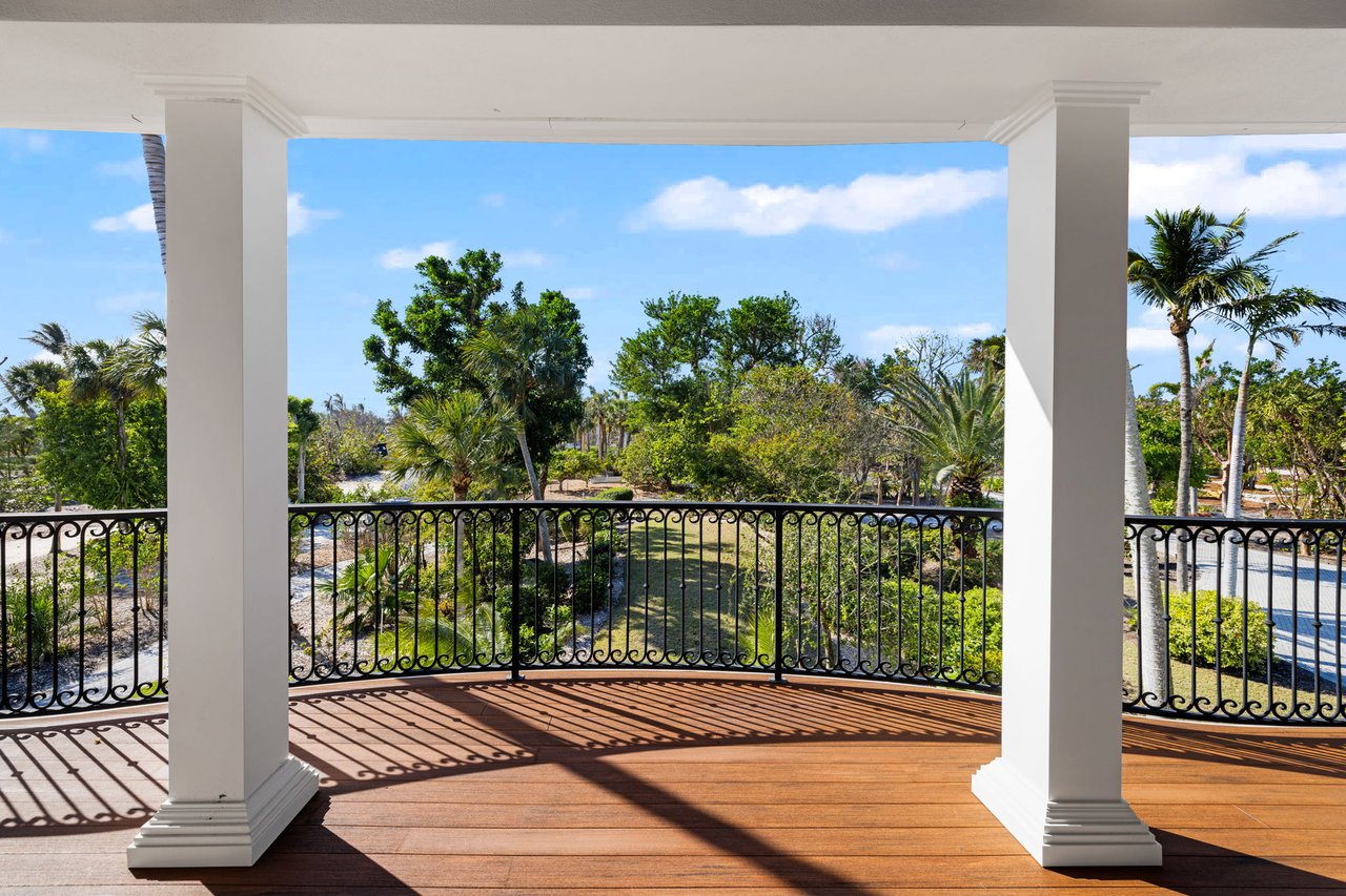 16475 Captiva Dr