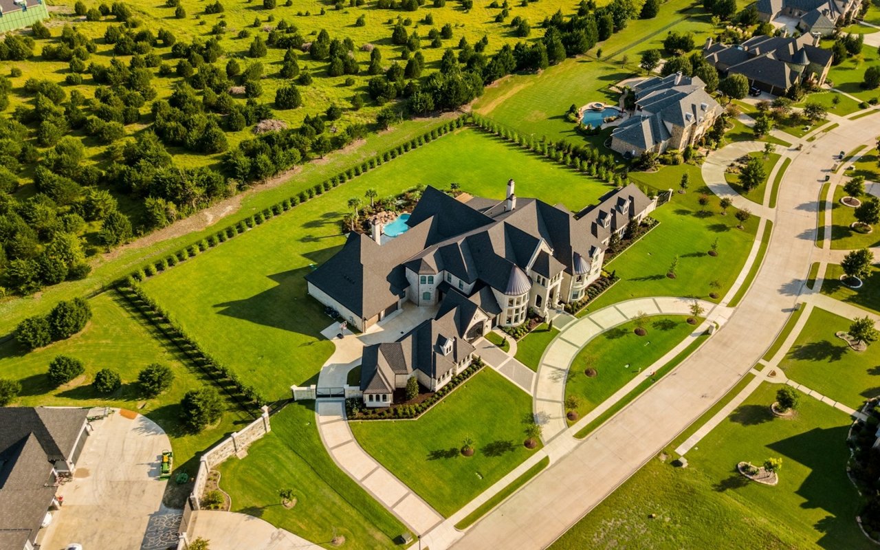 How to Win a Bidding War in Hot Indiana Markets