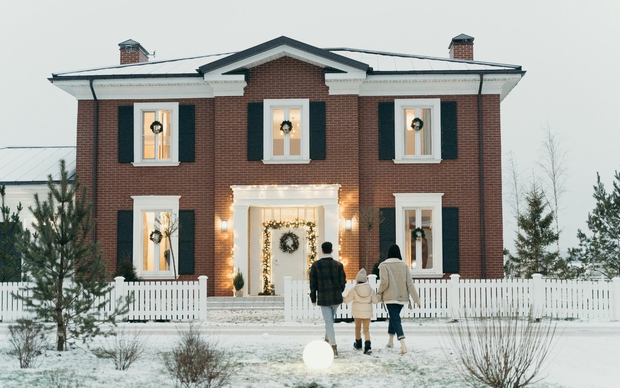 3 Wonderful Reasons Why The Holidays Are A Good Time To Sell Your House