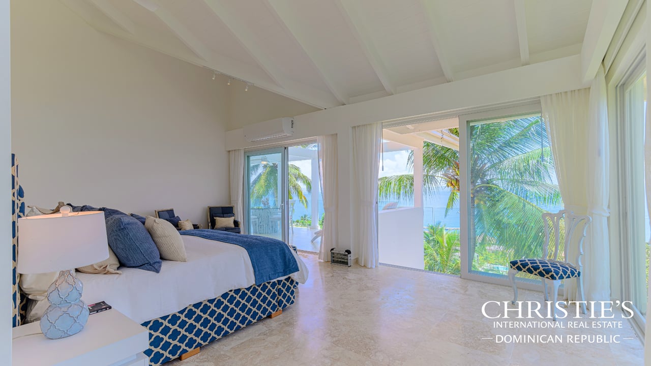 Luxury Ocean View Villa in the Puerto Bahía Resort Community