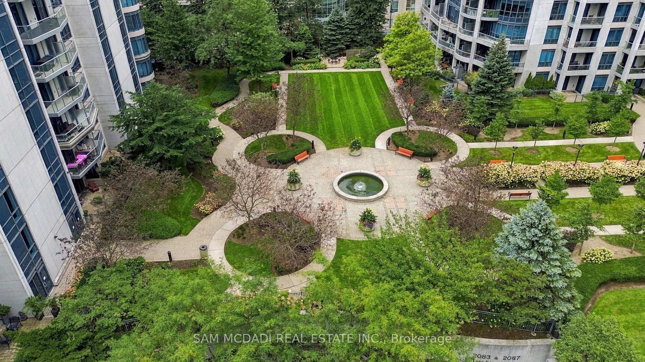2087 Lake Shore Boulevard W 103, Toronto Unit: 103