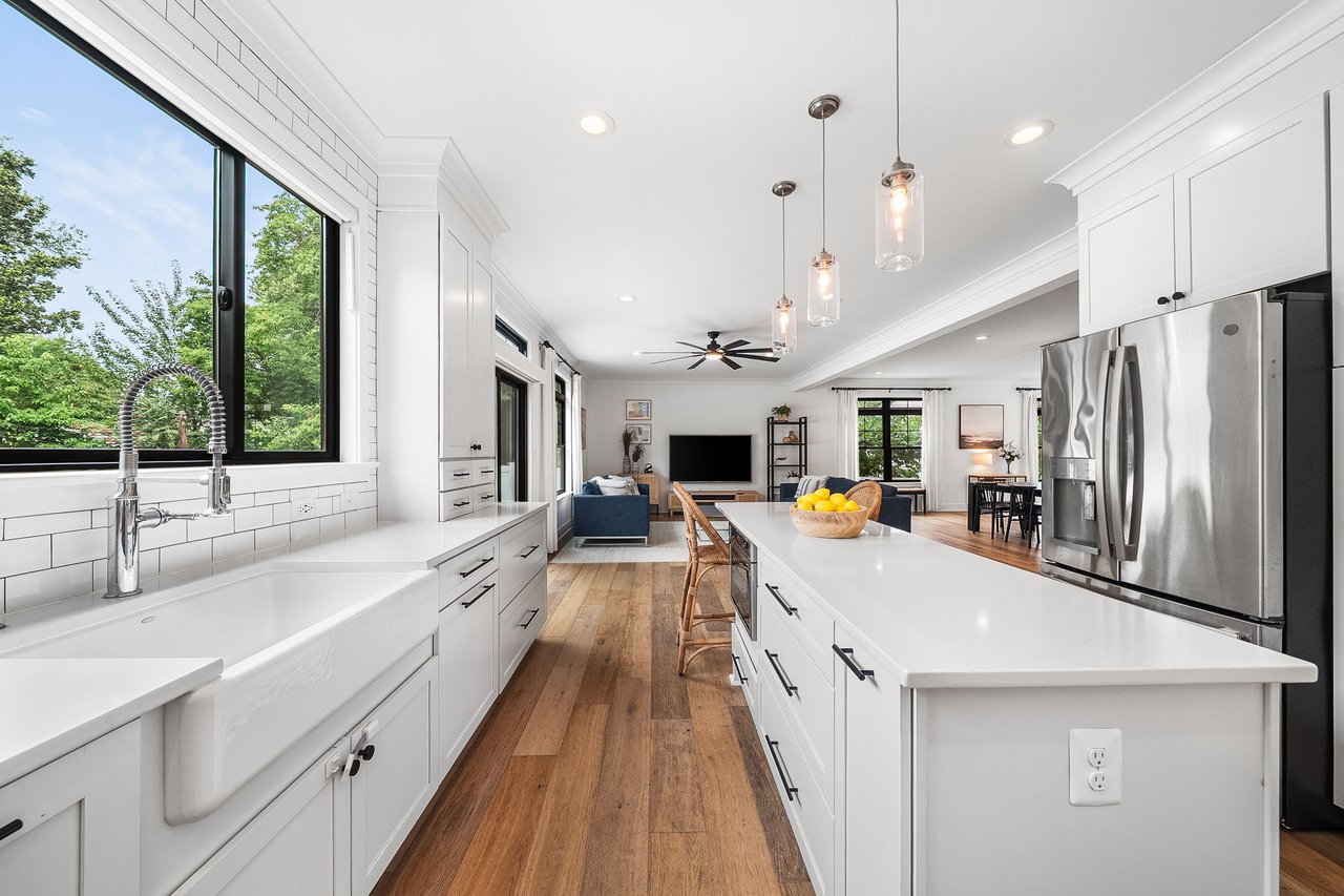 8006 Fort Hunt Rd.